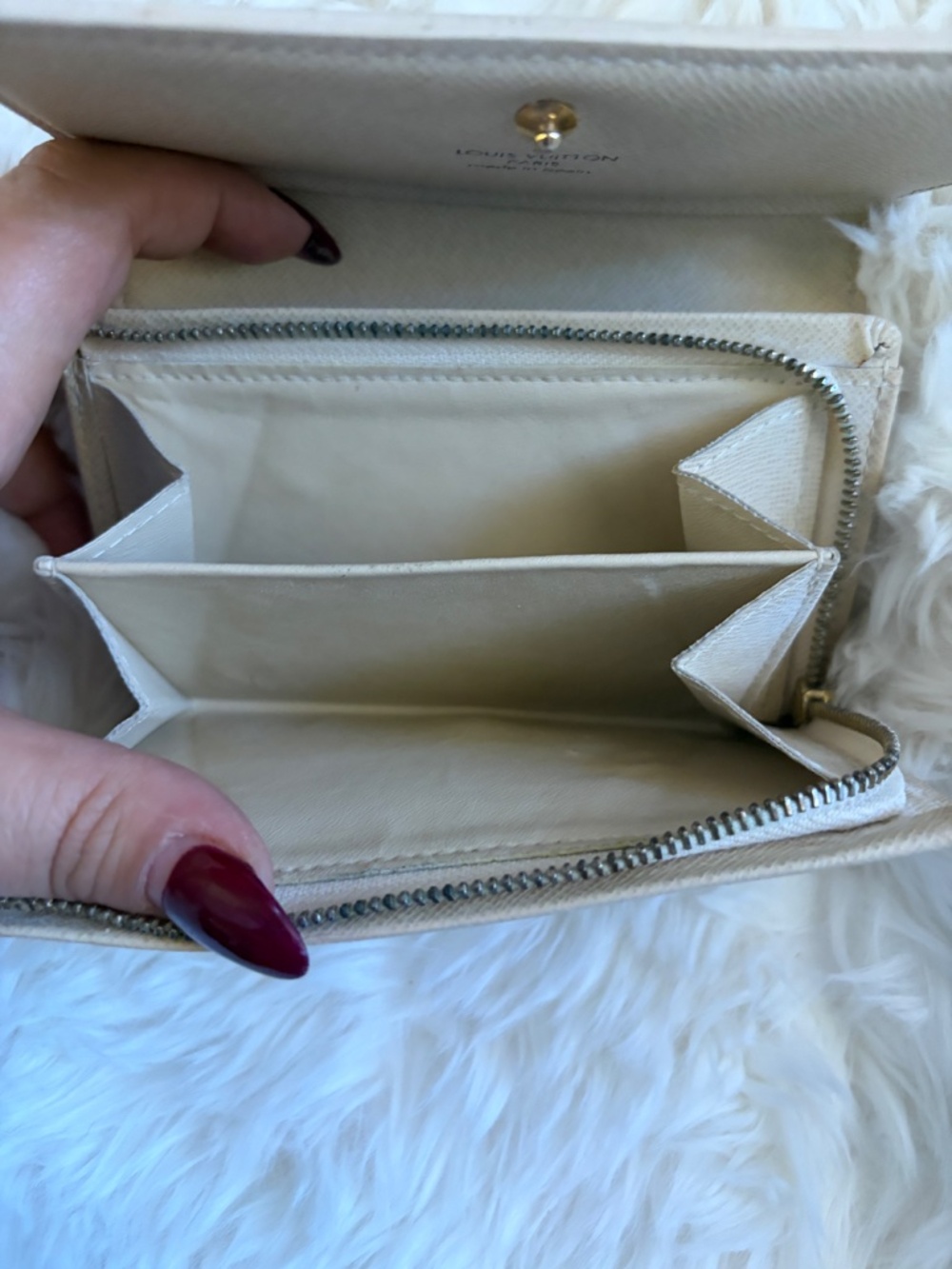 Louis Vuitton wallet - Picture 4 of 4